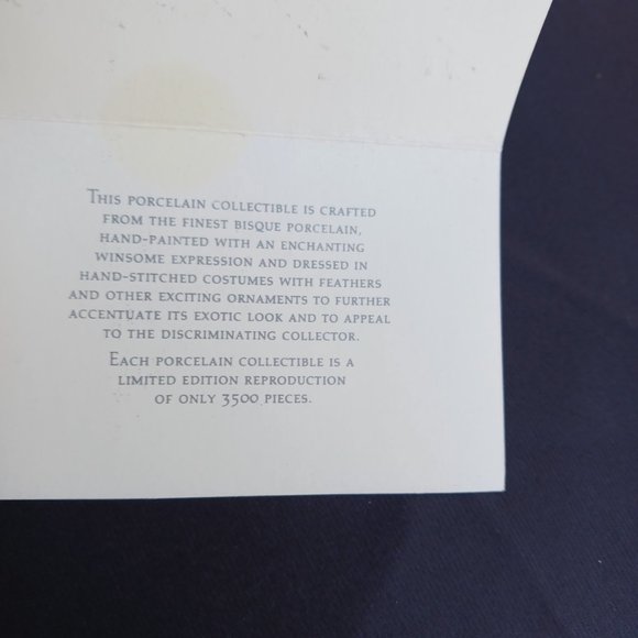 Porcelain Musical Doll Sound of Music Wind-up 15" - Picture 8 of 10